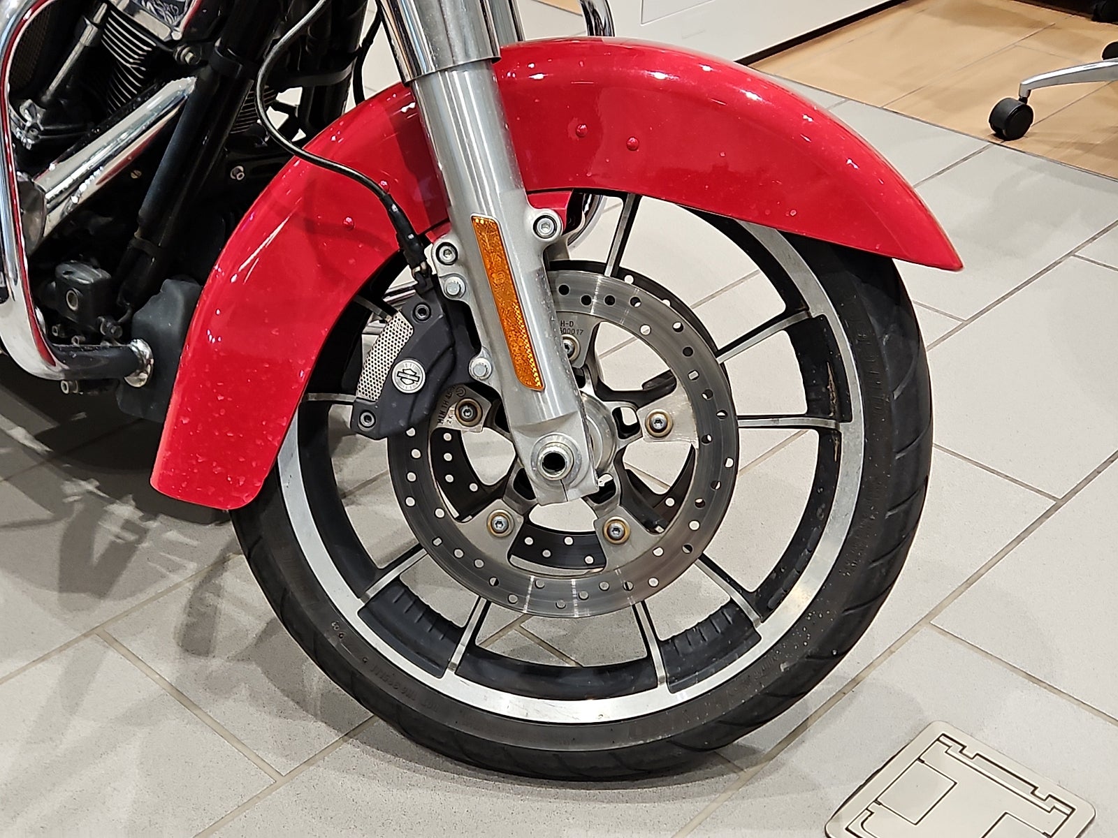 2023 HARLEY DAVIDSON STREET GLIDE Base