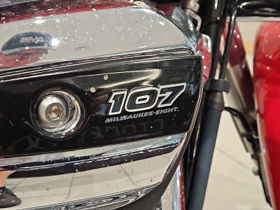 2023 HARLEY DAVIDSON STREET GLIDE Base