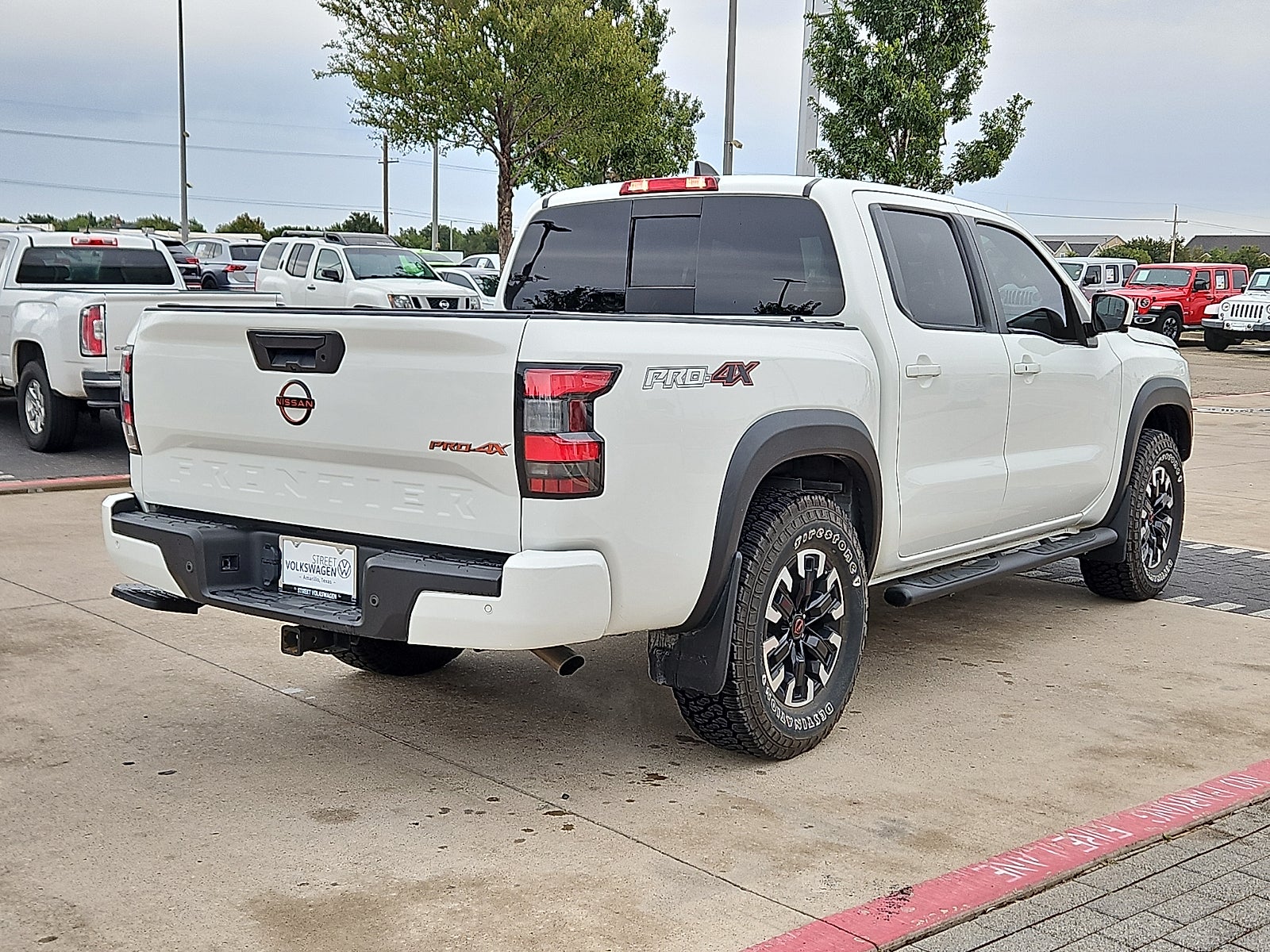 2023 Nissan Frontier Crew Cab PRO-4X 4x4