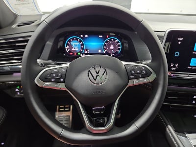 2026 Volkswagen Atlas Cross Sport SEL R-Line Black