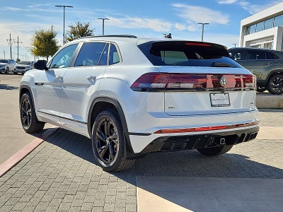 2026 Volkswagen Atlas Cross Sport 2.0T SEL R-Line Black