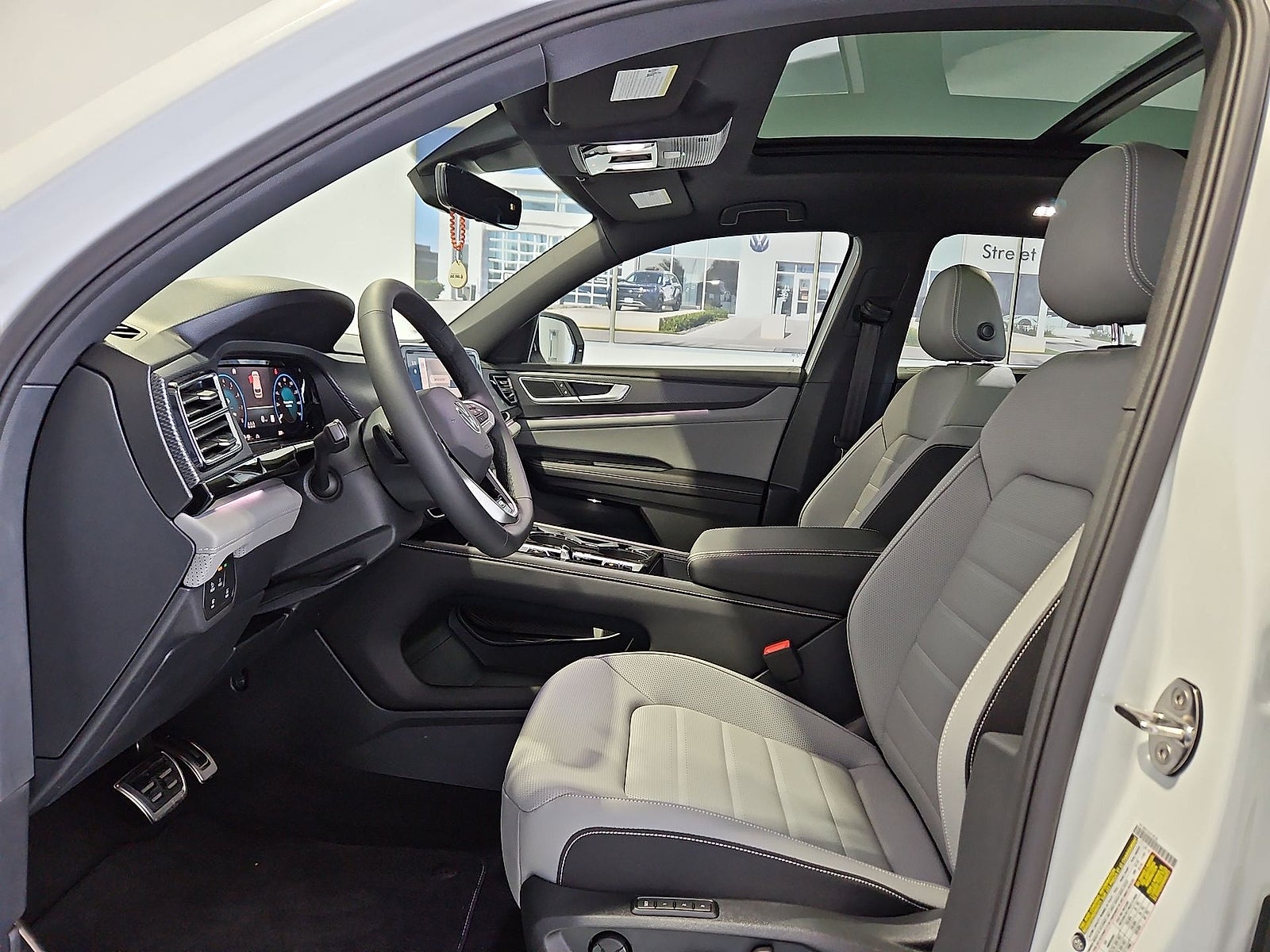 2026 Volkswagen Atlas Cross Sport SEL R-Line Black