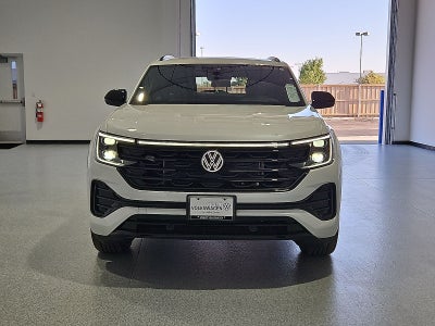 2026 Volkswagen Atlas Cross Sport SEL R-Line Black