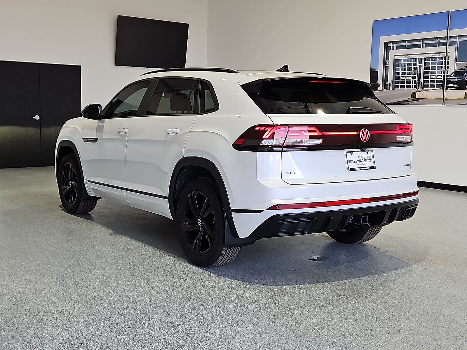 2026 Volkswagen Atlas Cross Sport SEL R-Line Black