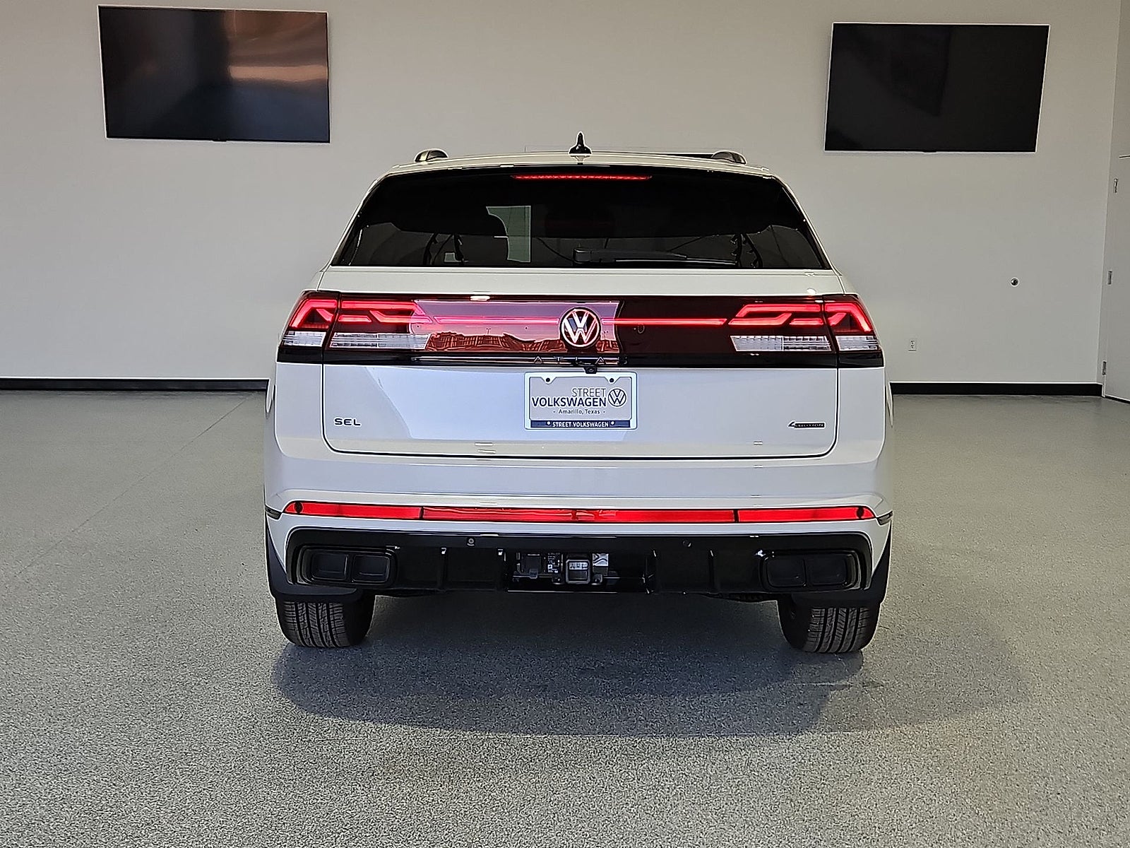 2026 Volkswagen Atlas Cross Sport SEL R-Line Black