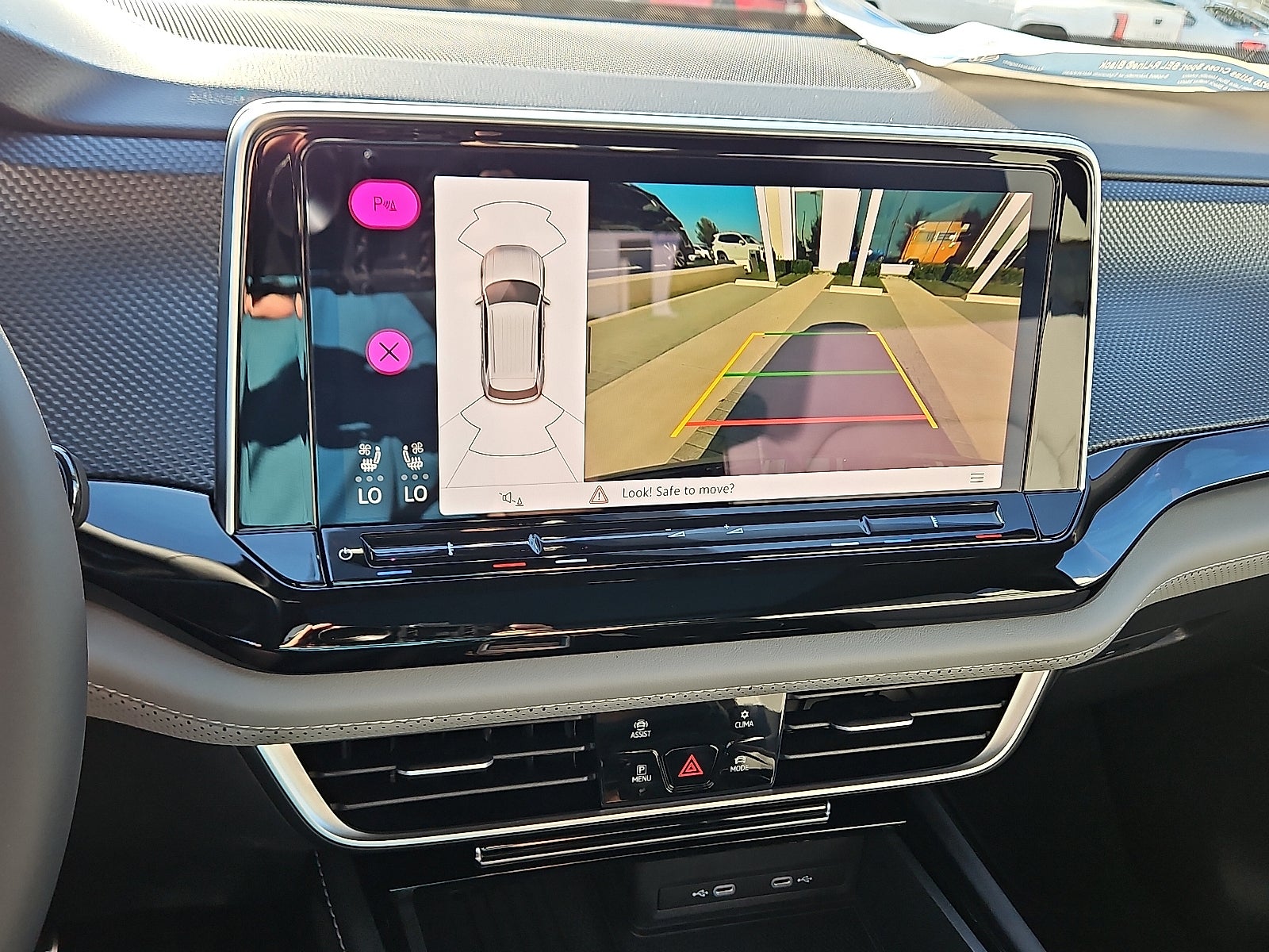 2026 Volkswagen Atlas Cross Sport 2.0T SEL R-Line Black