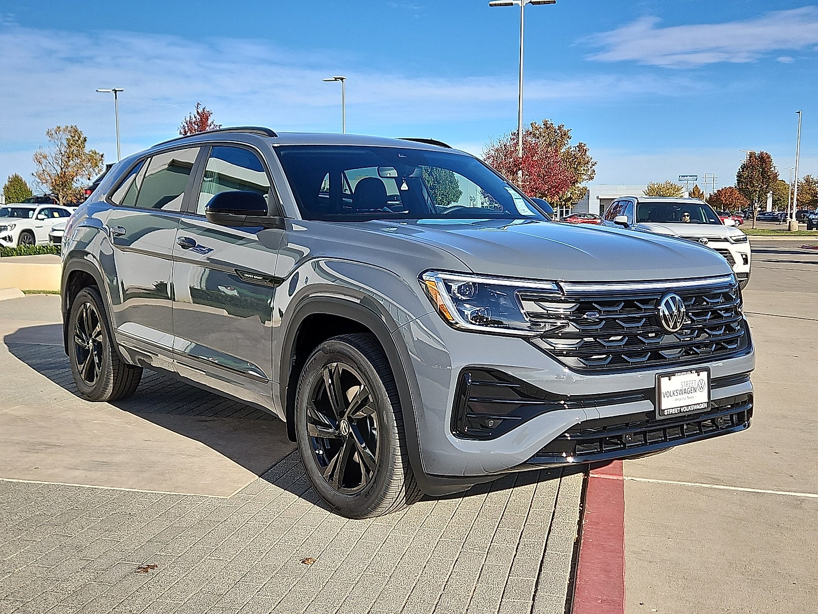 2026 Volkswagen Atlas Cross Sport 2.0T SEL R-Line Black