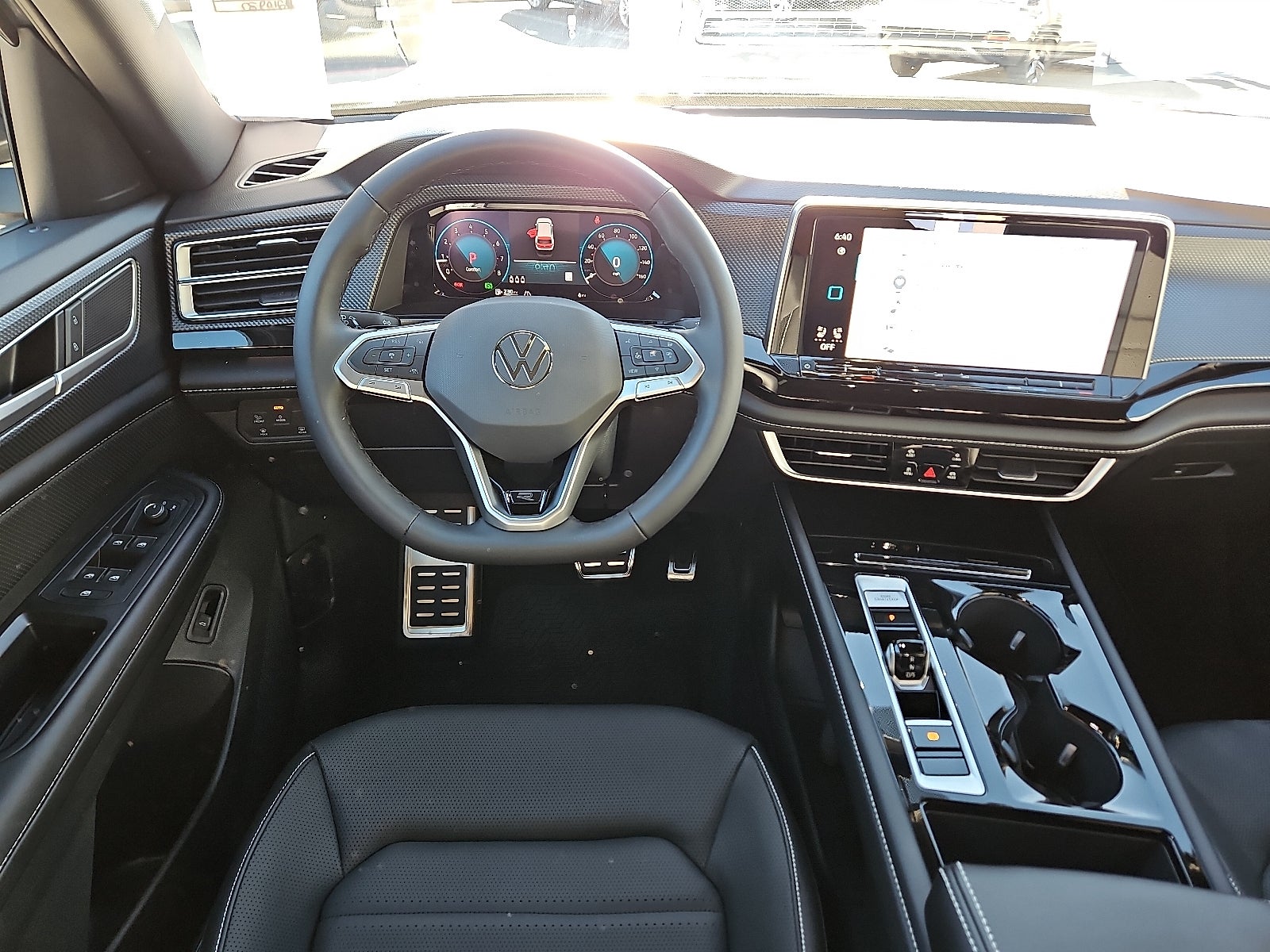 2026 Volkswagen Atlas Cross Sport 2.0T SEL R-Line Black