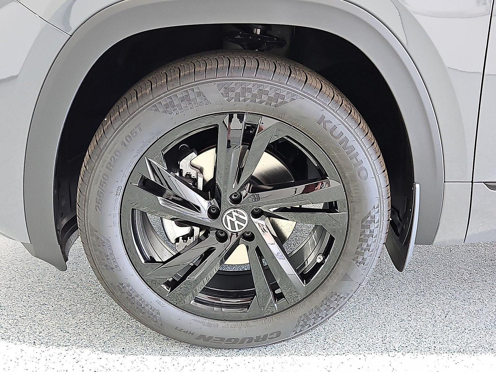 2026 Volkswagen Atlas Cross Sport SEL R-Line Black