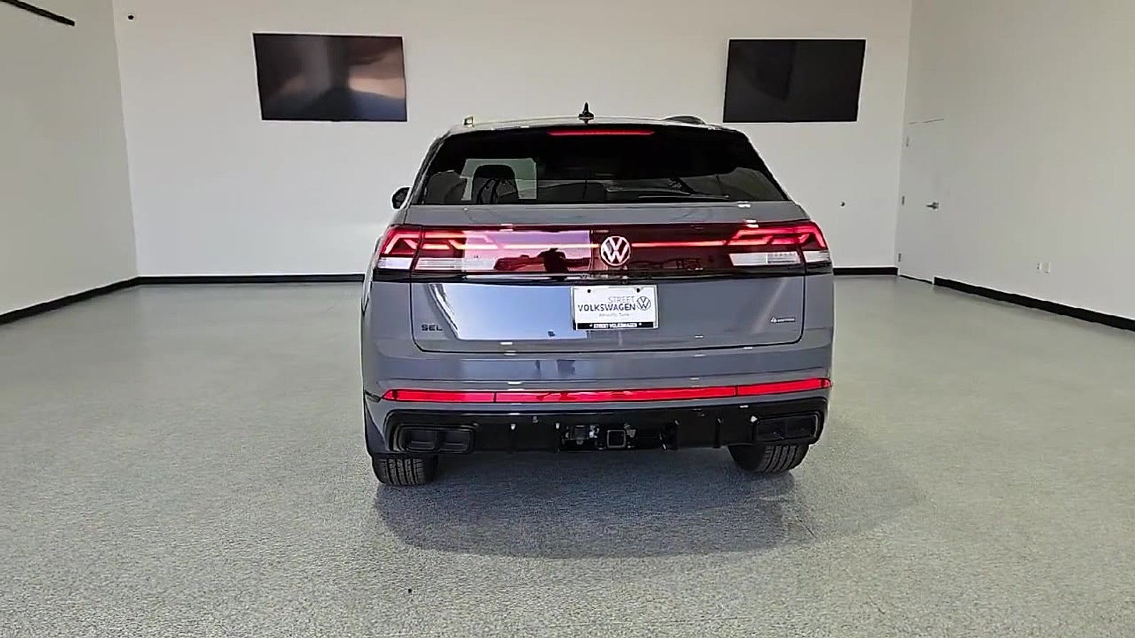 2026 Volkswagen Atlas Cross Sport SEL R-Line Black