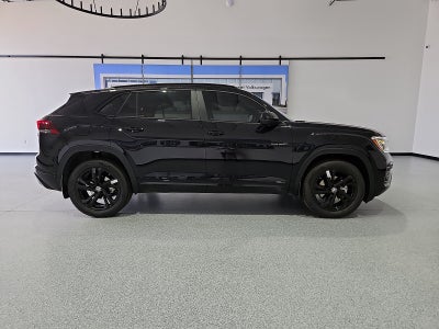 2026 Volkswagen Atlas Cross Sport SEL R-Line Black