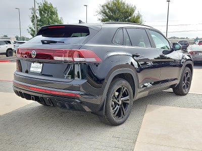 2026 Volkswagen Atlas Cross Sport 2.0T SEL R-Line Black