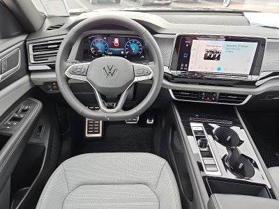 2026 Volkswagen Atlas Cross Sport 2.0T SEL R-Line Black