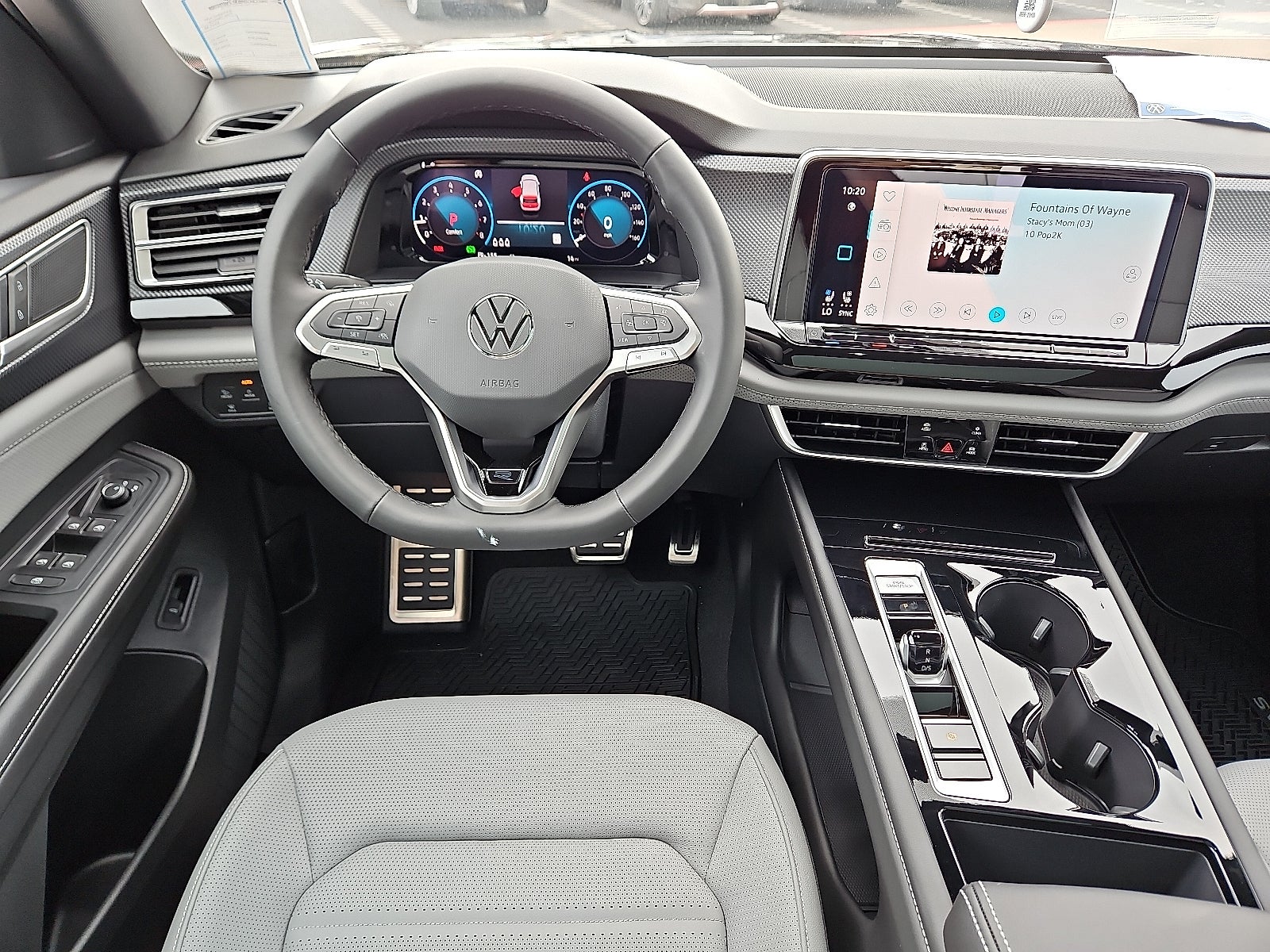 2026 Volkswagen Atlas Cross Sport 2.0T SEL R-Line Black