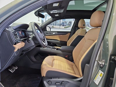 2026 Volkswagen Atlas Cross Sport SEL R-Line Black