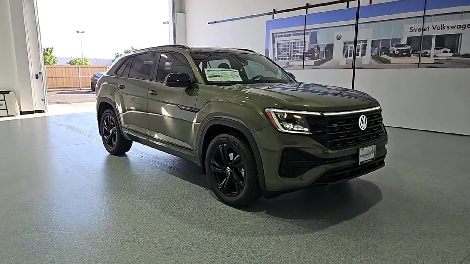 2026 Volkswagen Atlas Cross Sport SEL R-Line Black