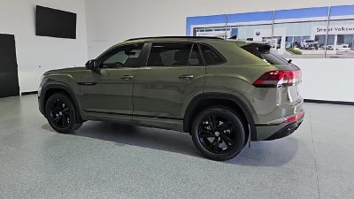 2026 Volkswagen Atlas Cross Sport SEL R-Line Black
