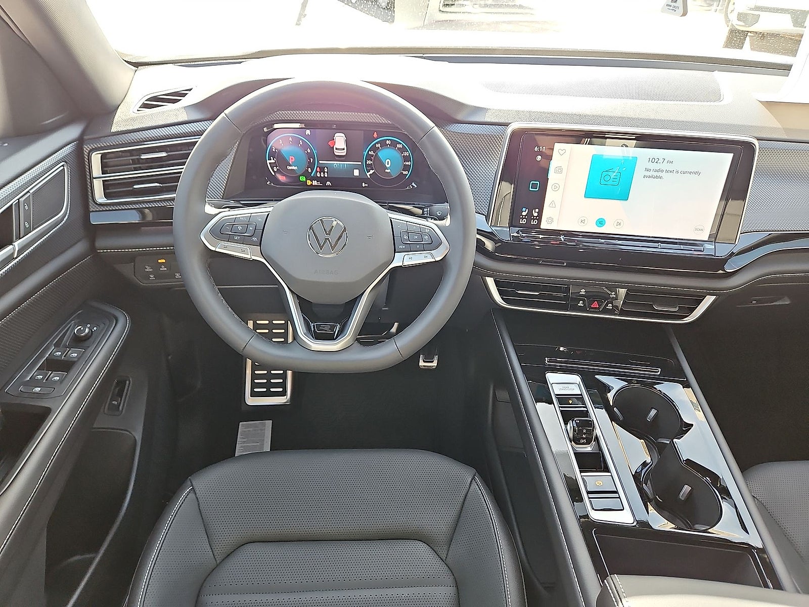 2026 Volkswagen Atlas Cross Sport SEL R-Line Black