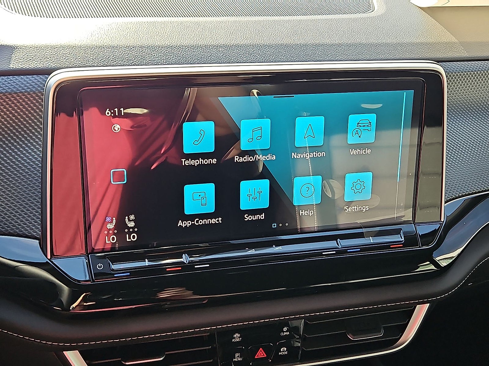 2026 Volkswagen Atlas Cross Sport SEL R-Line Black