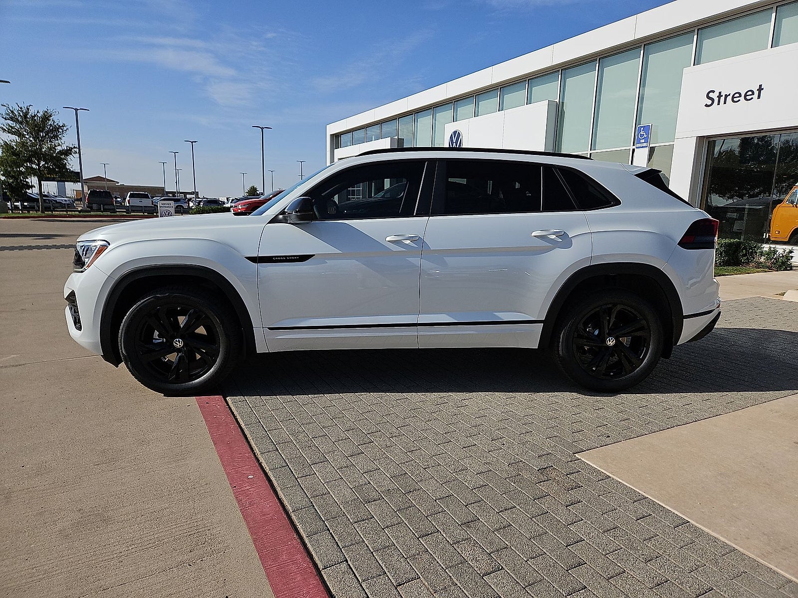 2026 Volkswagen Atlas Cross Sport SEL R-Line Black