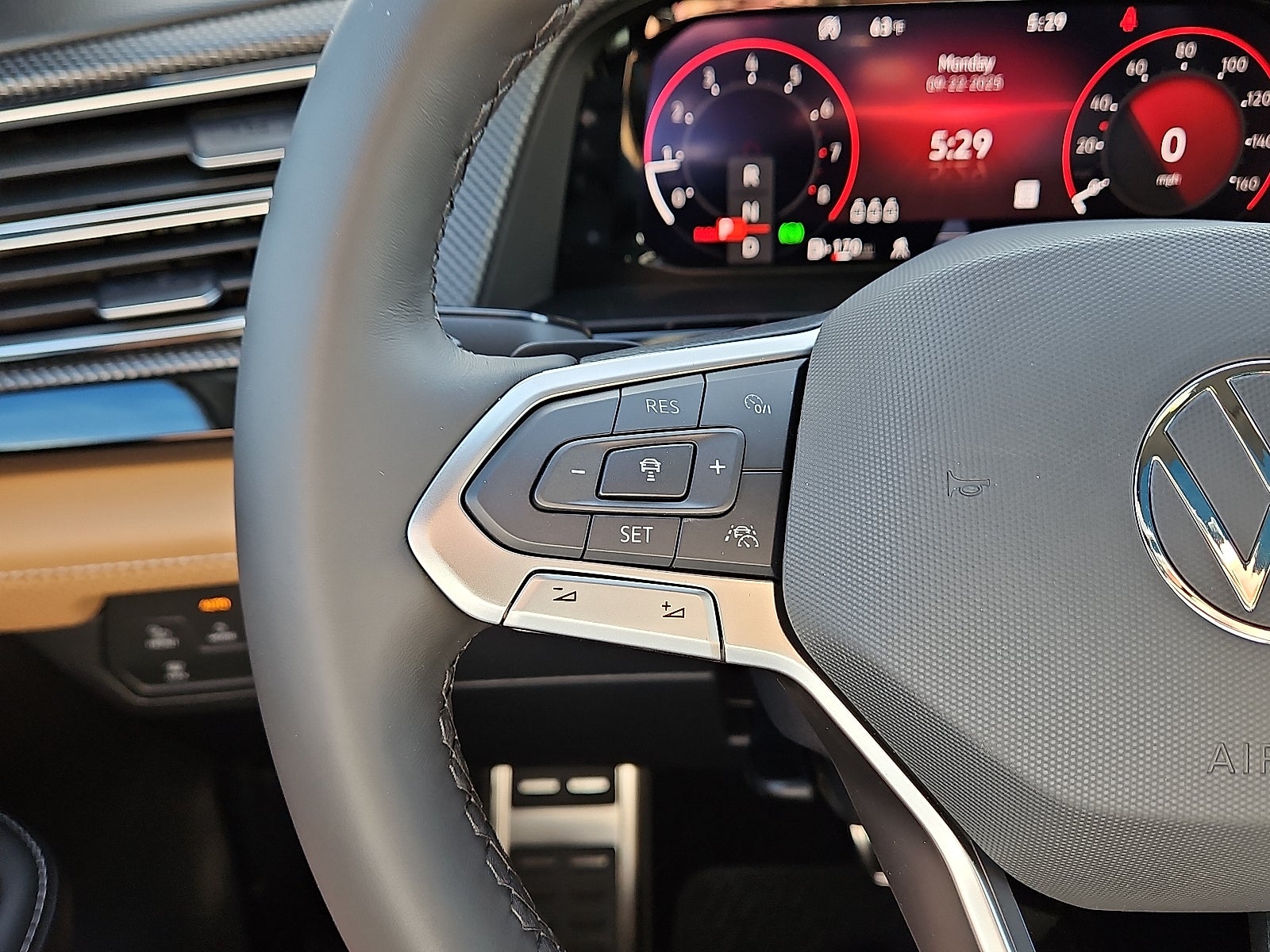 2026 Volkswagen Atlas Cross Sport 2.0T SEL R-Line Black