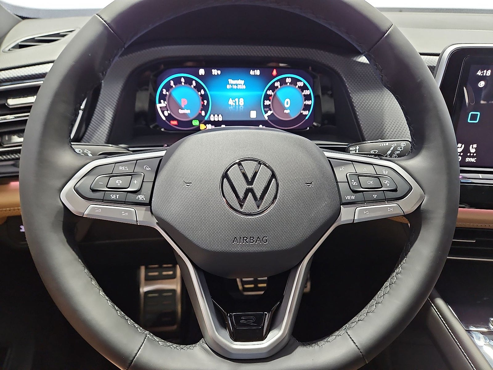 2026 Volkswagen Atlas Cross Sport SEL R-Line Black