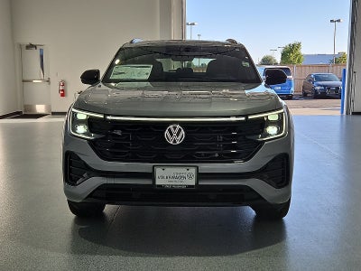2026 Volkswagen Atlas Cross Sport SEL R-Line Black