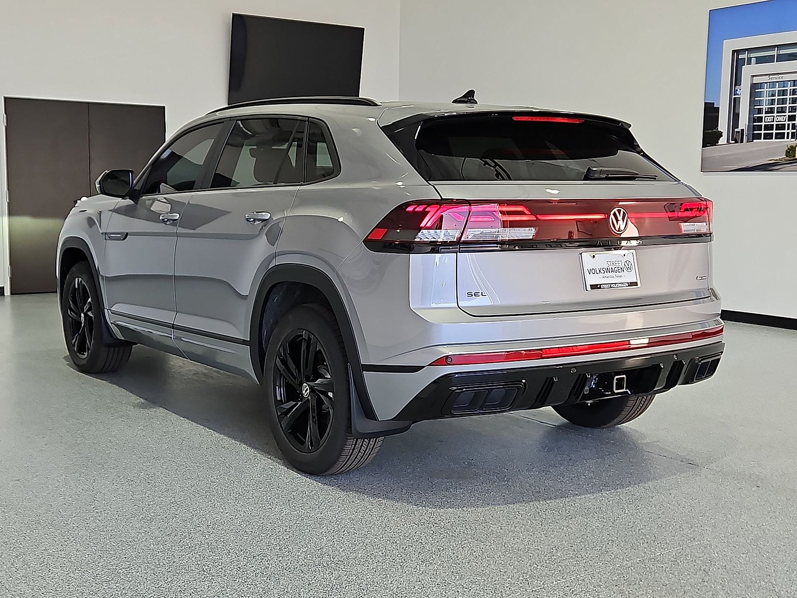 2026 Volkswagen Atlas Cross Sport SEL R-Line Black