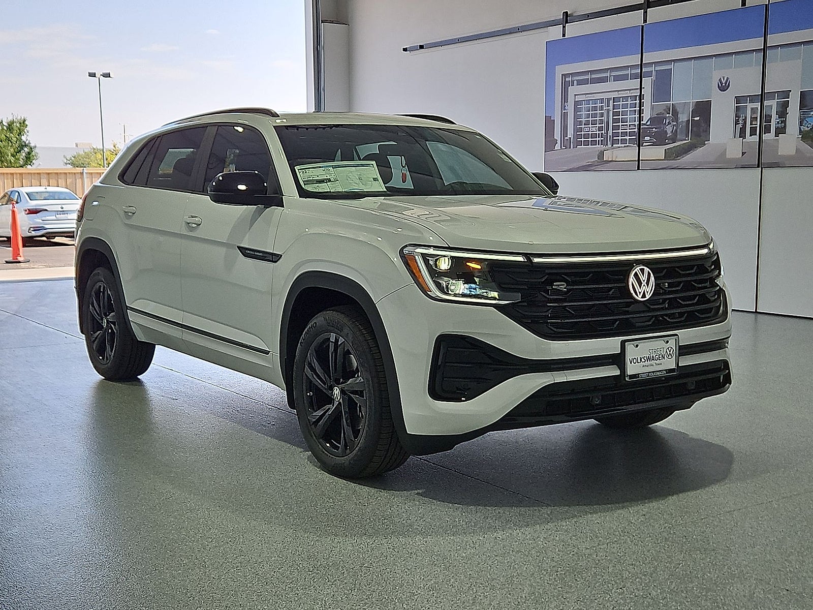 2026 Volkswagen Atlas Cross Sport SEL R-Line Black