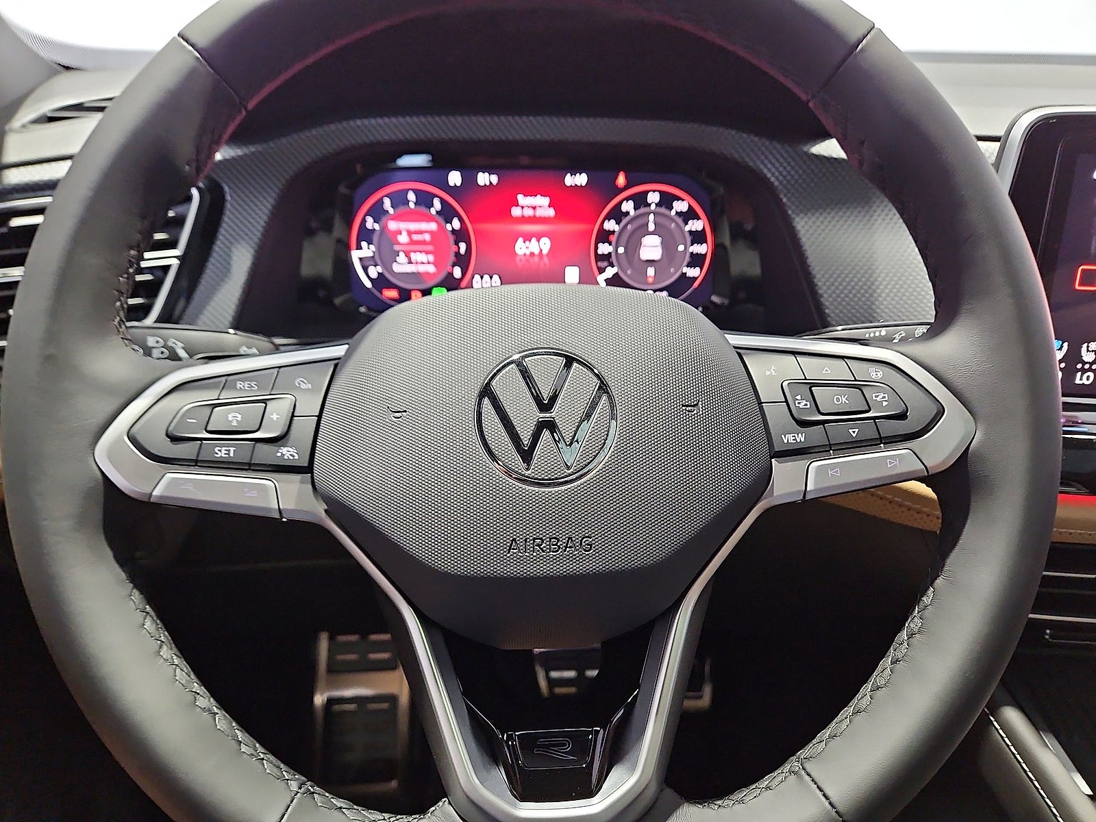 2026 Volkswagen Atlas Cross Sport SEL R-Line Black