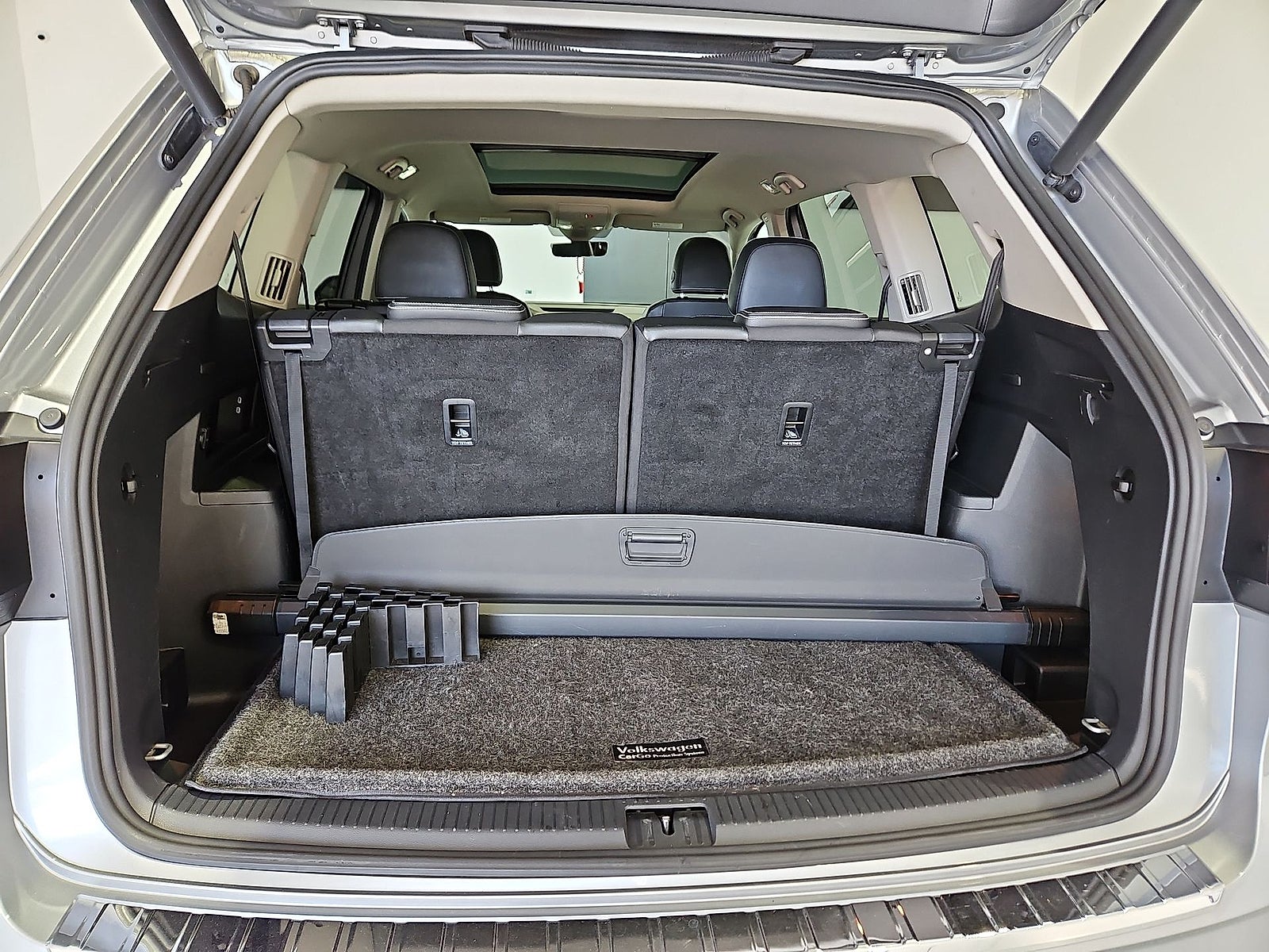 2022 Volkswagen Atlas 3.6L V6 SEL R-Line