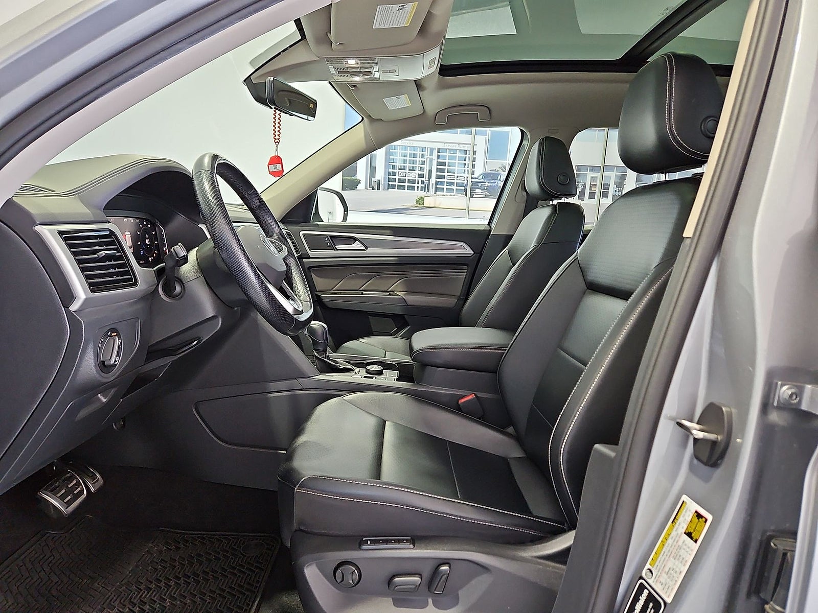 2022 Volkswagen Atlas 3.6L V6 SEL R-Line