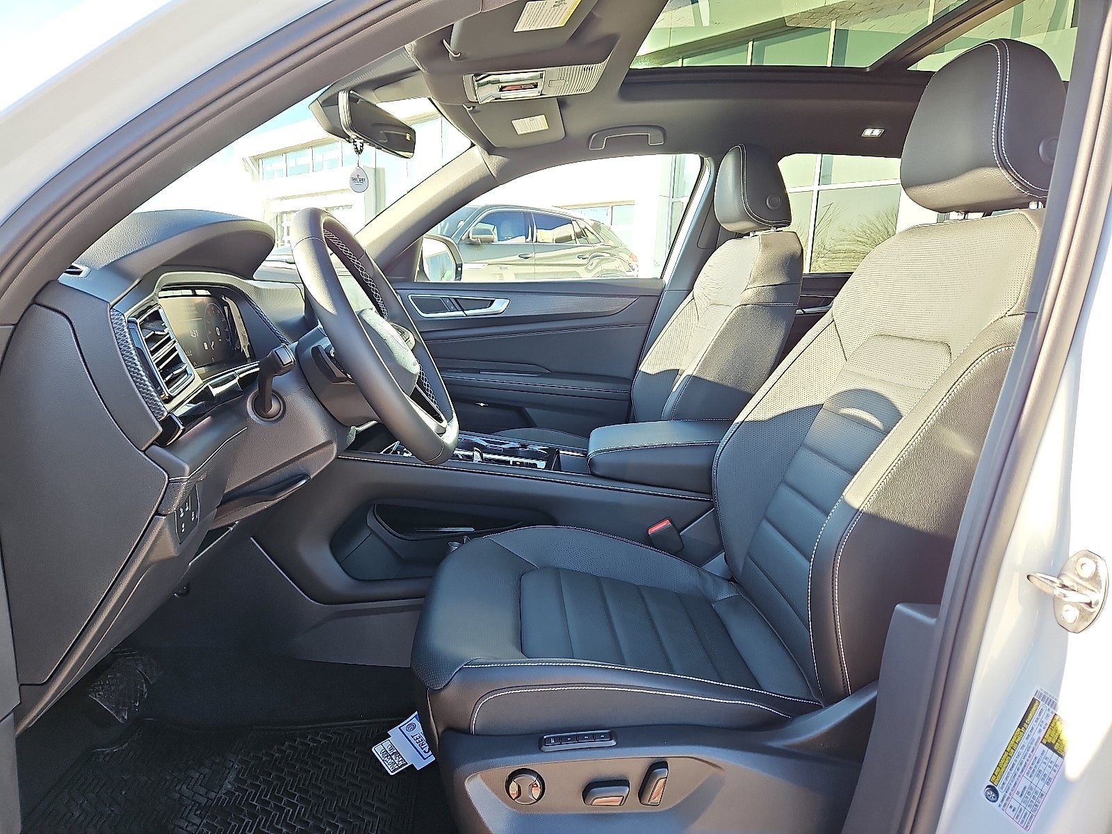 2026 Volkswagen Atlas Cross Sport 2.0T SEL