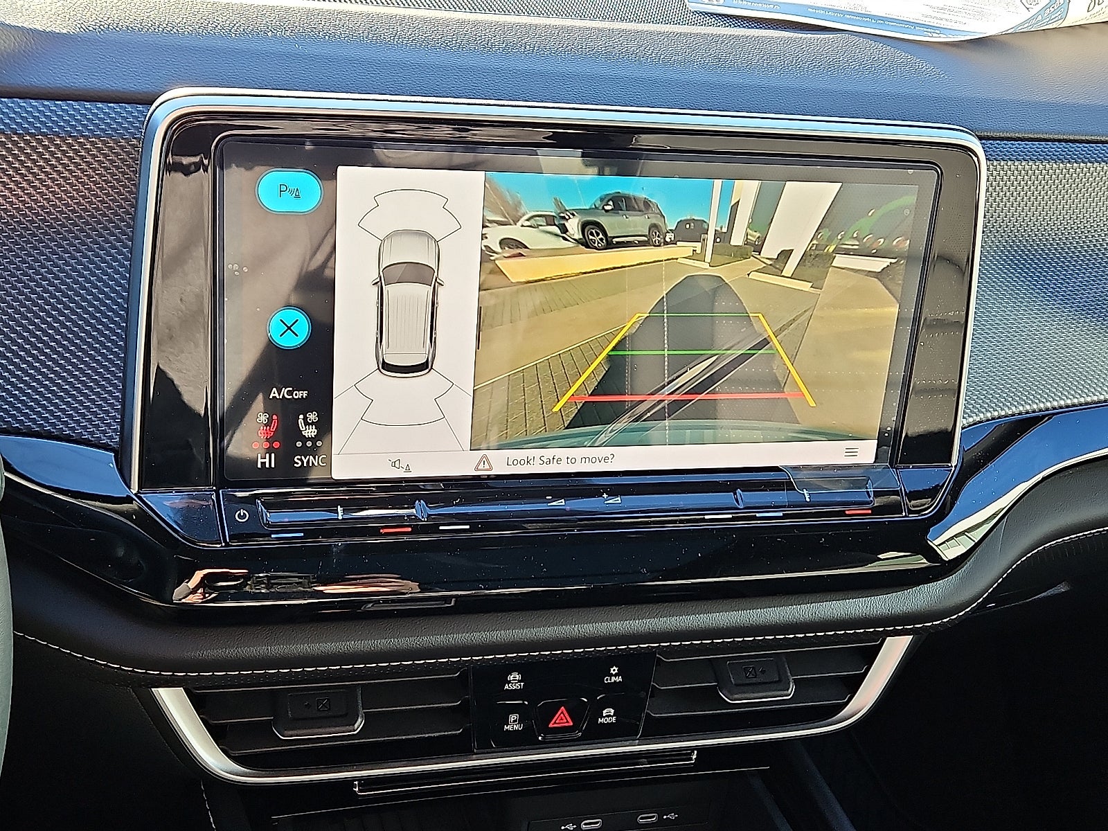 2026 Volkswagen Atlas Cross Sport 2.0T SEL