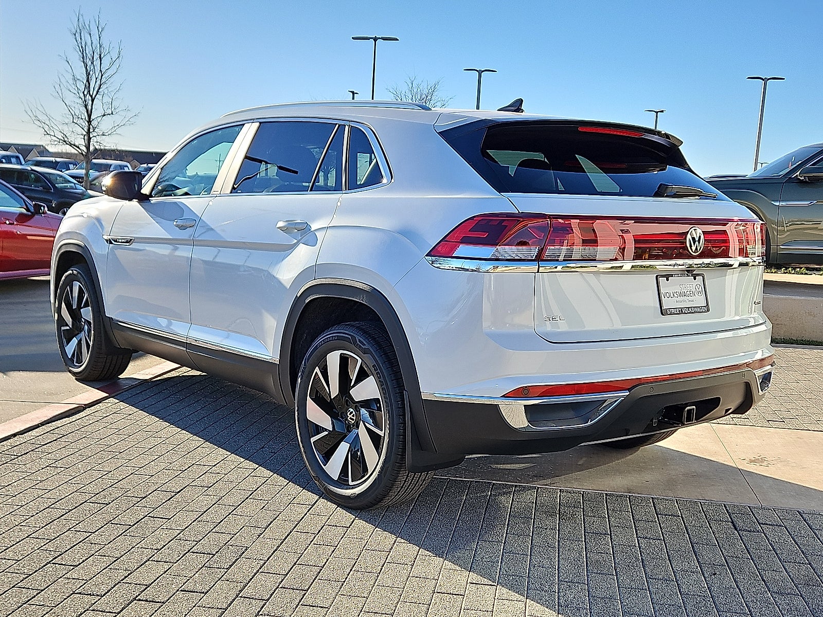 2026 Volkswagen Atlas Cross Sport 2.0T SEL