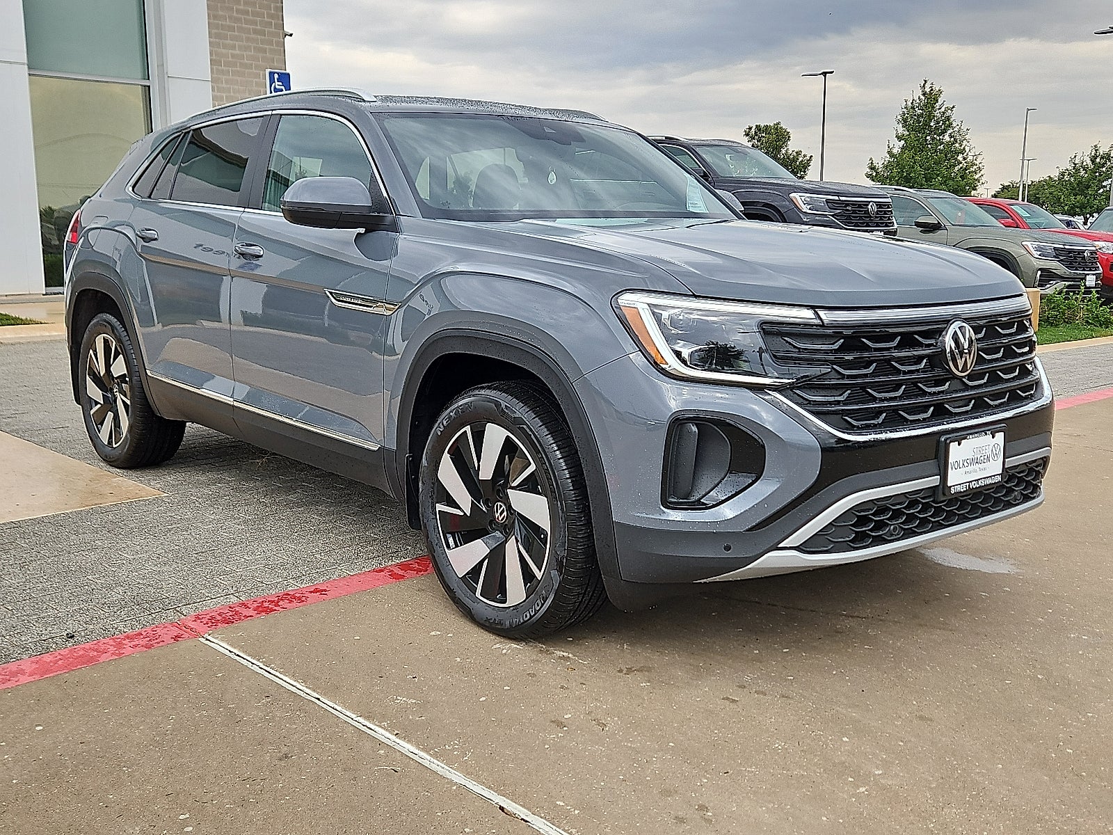 2026 Volkswagen Atlas Cross Sport 2.0T SEL