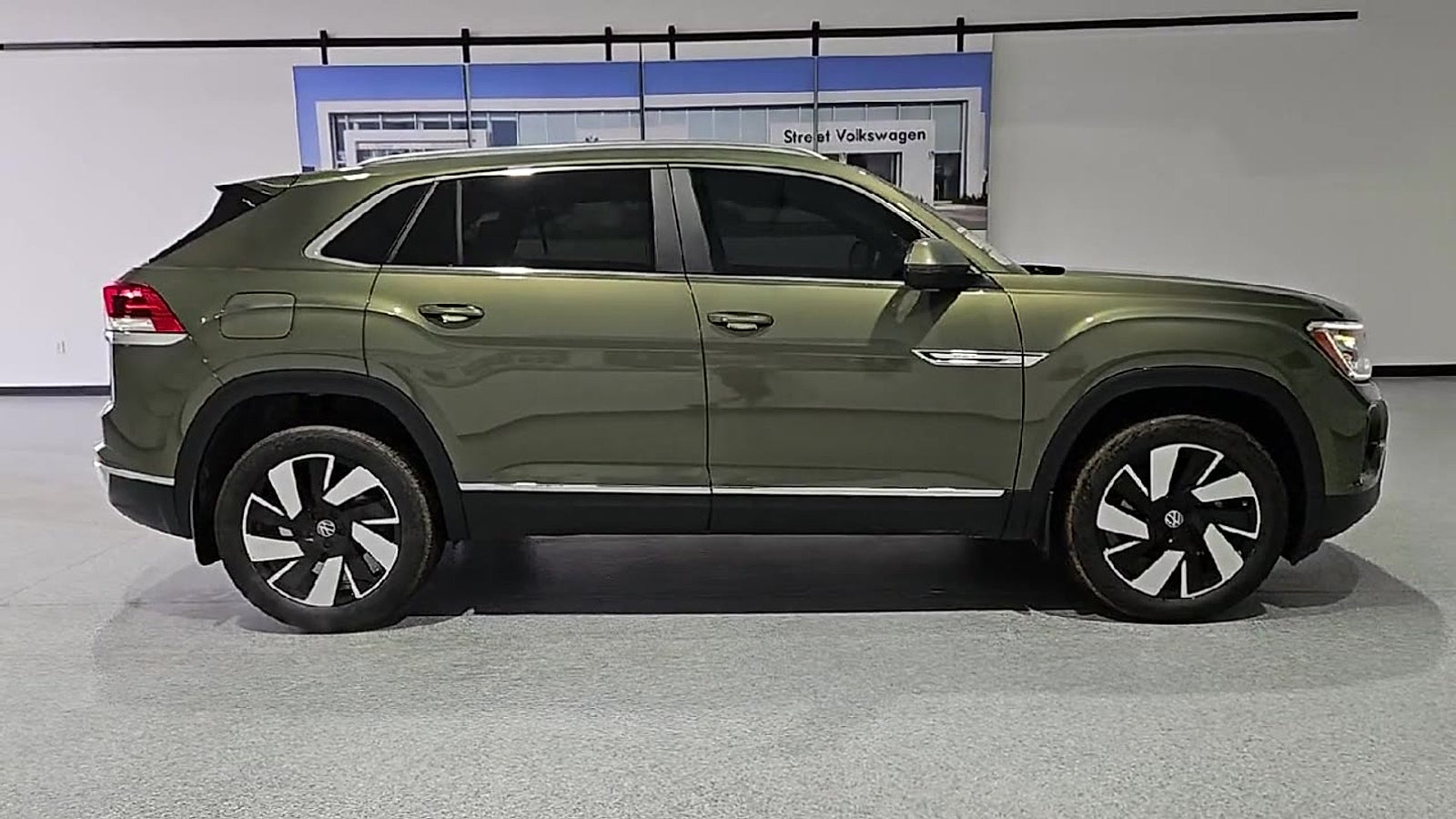 2026 Volkswagen Atlas Cross Sport SEL