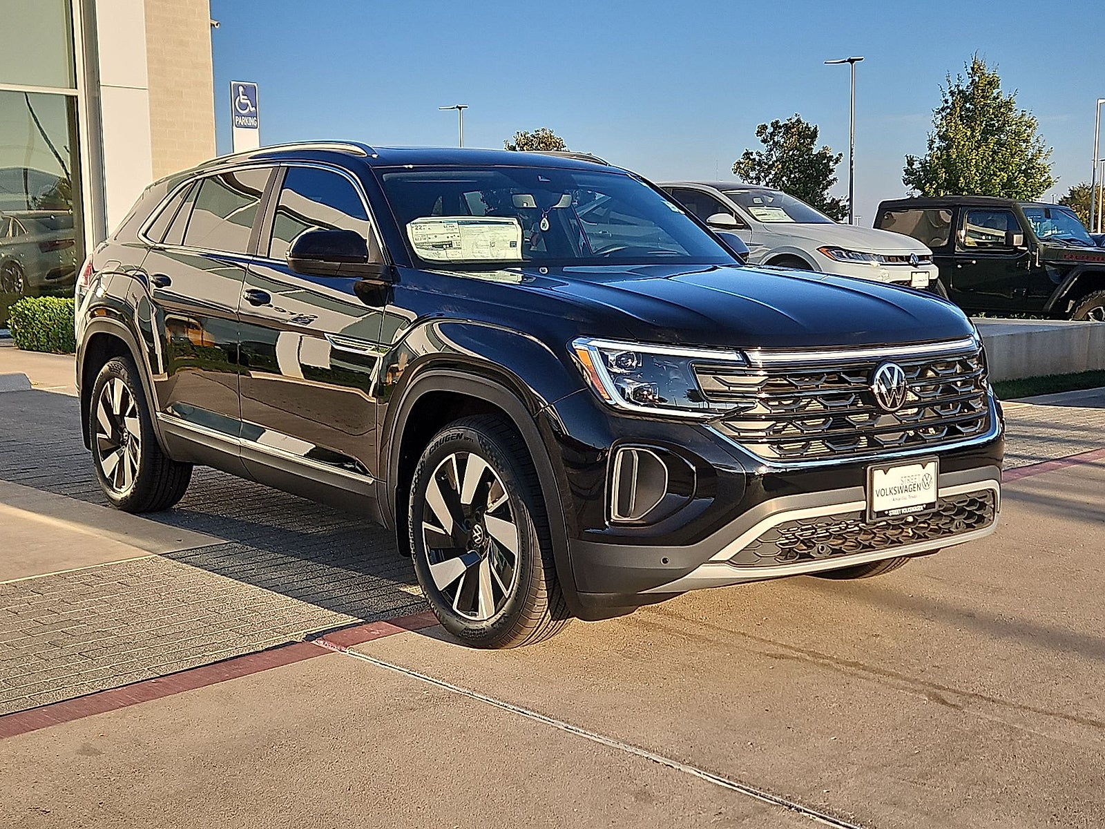 2026 Volkswagen Atlas Cross Sport SEL