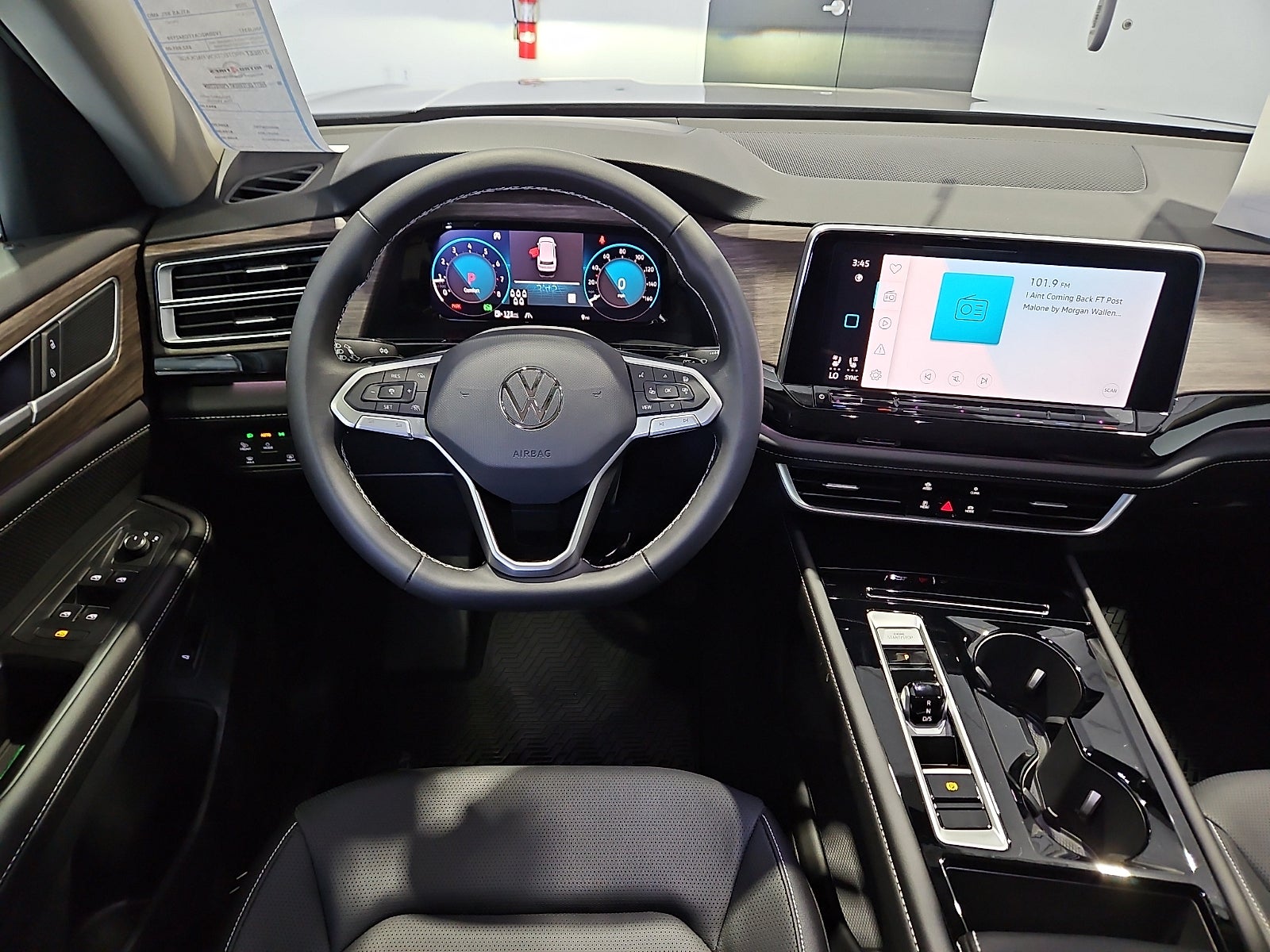 2026 Volkswagen Atlas SEL