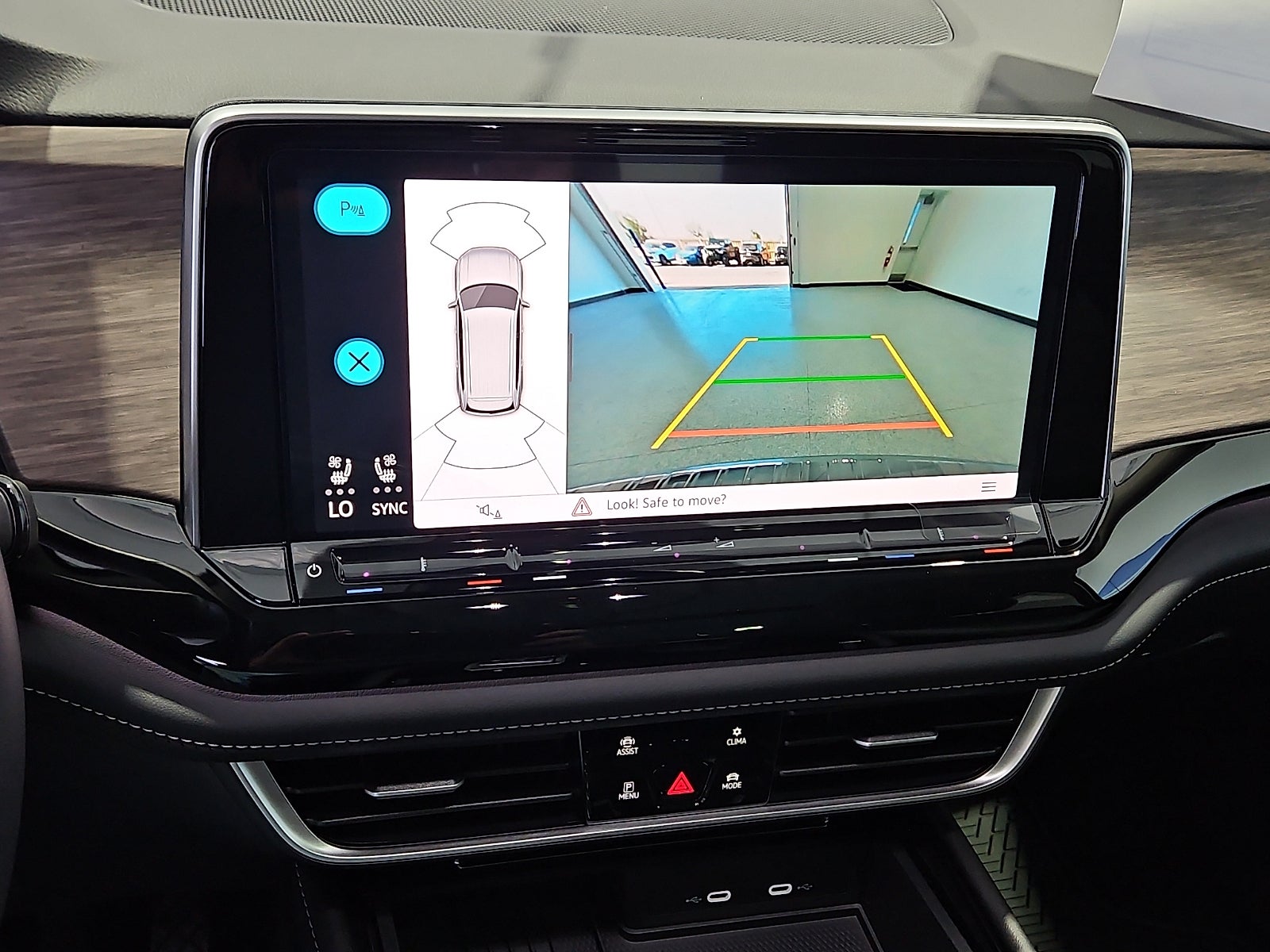 2026 Volkswagen Atlas SEL