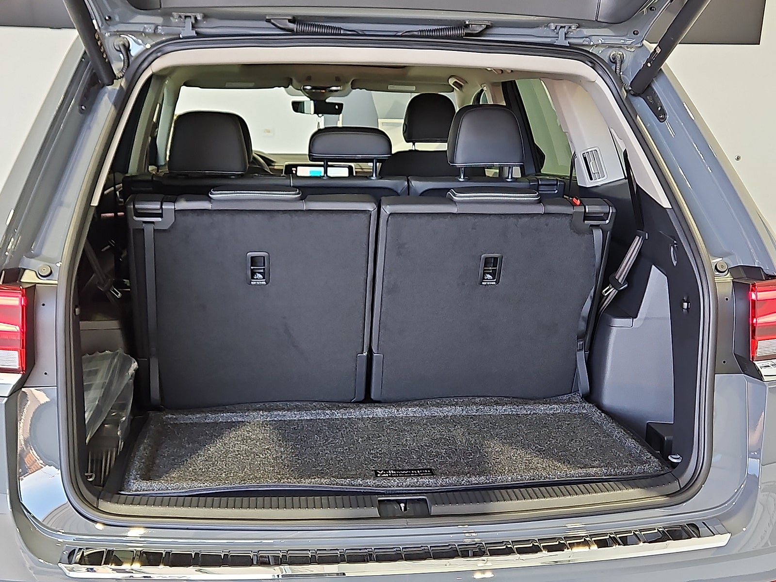 2026 Volkswagen Atlas SEL