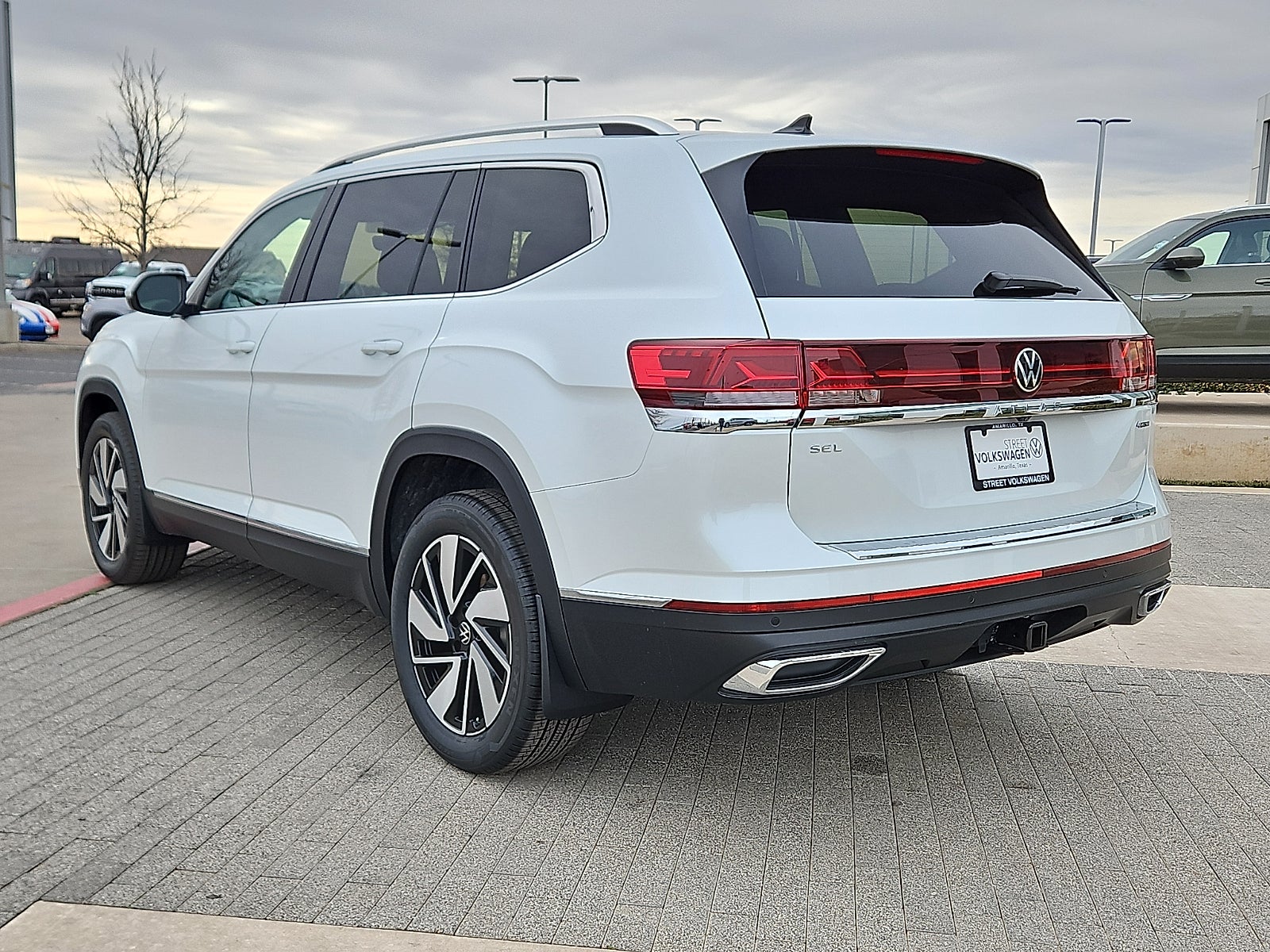 2026 Volkswagen Atlas 2.0T SEL