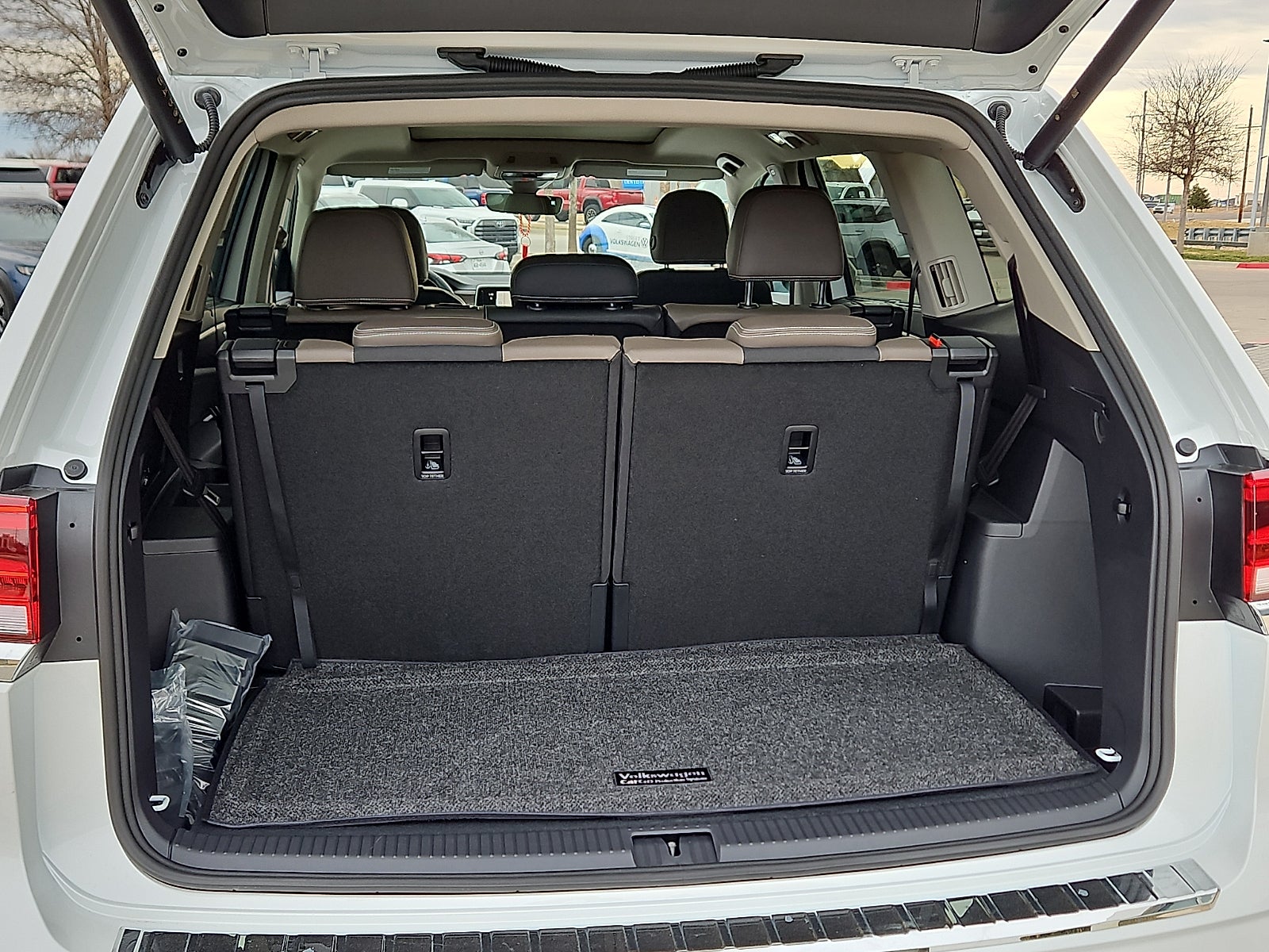 2026 Volkswagen Atlas 2.0T SEL