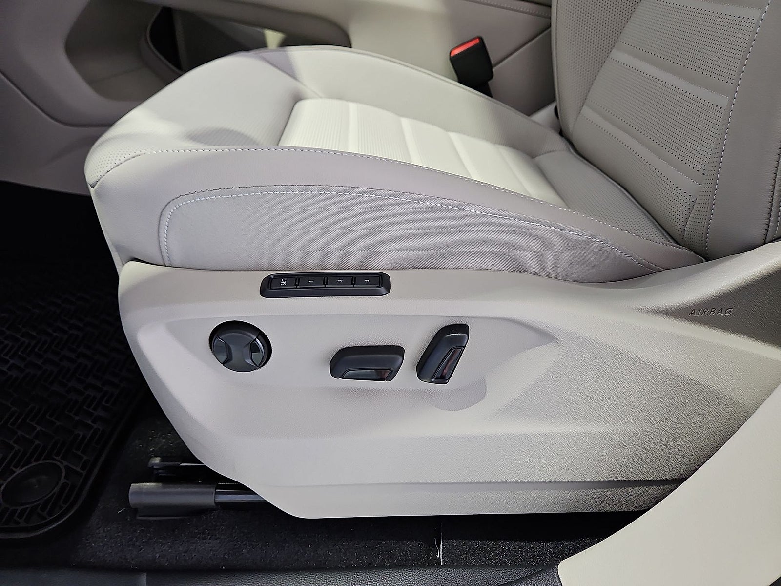2026 Volkswagen Atlas SEL