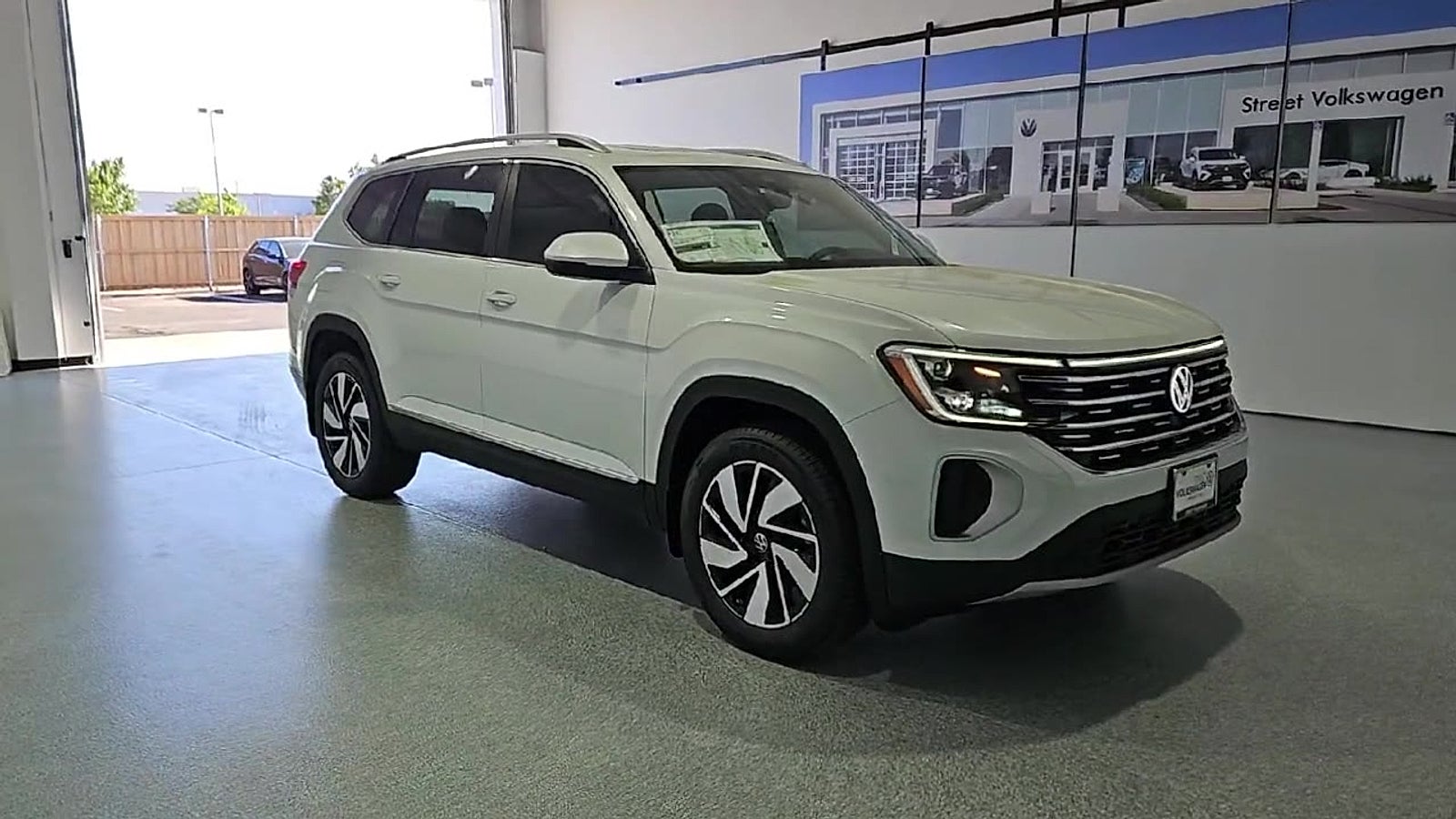 2026 Volkswagen Atlas SEL