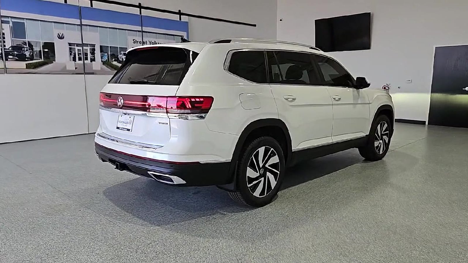 2026 Volkswagen Atlas SEL