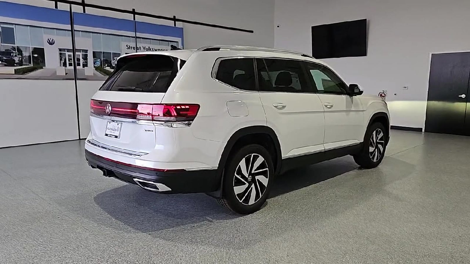 2026 Volkswagen Atlas SEL