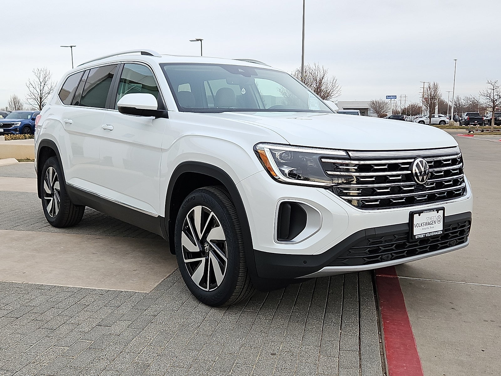 2026 Volkswagen Atlas 2.0T SEL