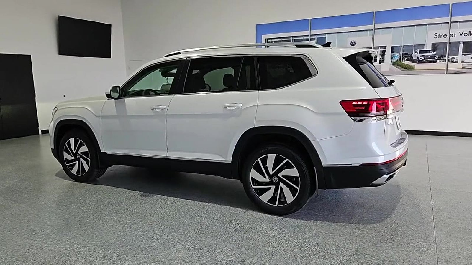 2026 Volkswagen Atlas SEL