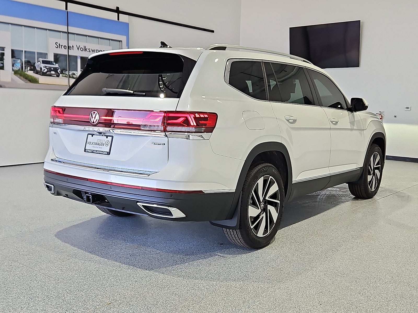 2026 Volkswagen Atlas SEL